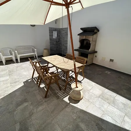 Вилла Sunshine Luxury Seafront House - S'arena Scoada *