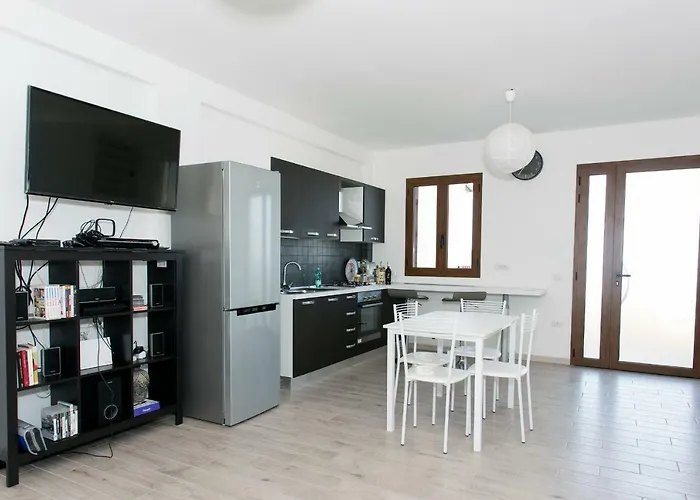 Villa Sunshine Luxury Seafront House - S'arena Scoada