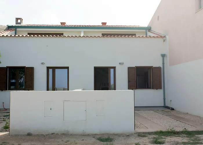 Villa Sunshine Luxury Seafront House - S'arena Scoada Putzu Idu